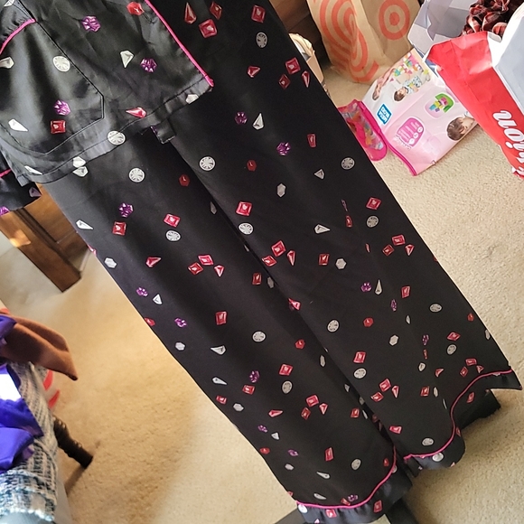 VS SILK PJS - Picture 3 of 5